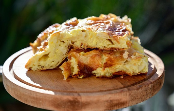 إليكم طريقة تحضير فطيرة البيض التركية الطيبة صورة رقم 1