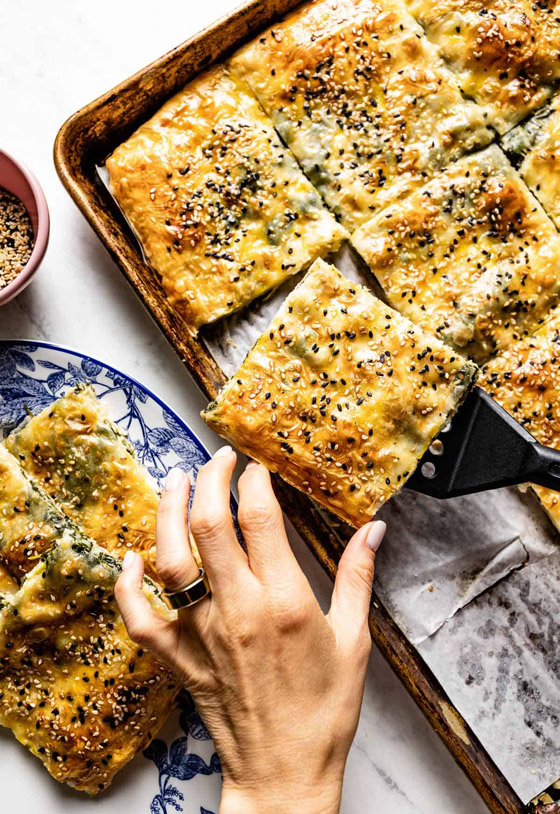 إليكم طريقة تحضير فطيرة البيض التركية الطيبة صورة رقم 3