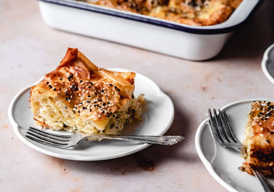 إليكم طريقة تحضير فطيرة البيض التركية الطيبة صورة رقم 4