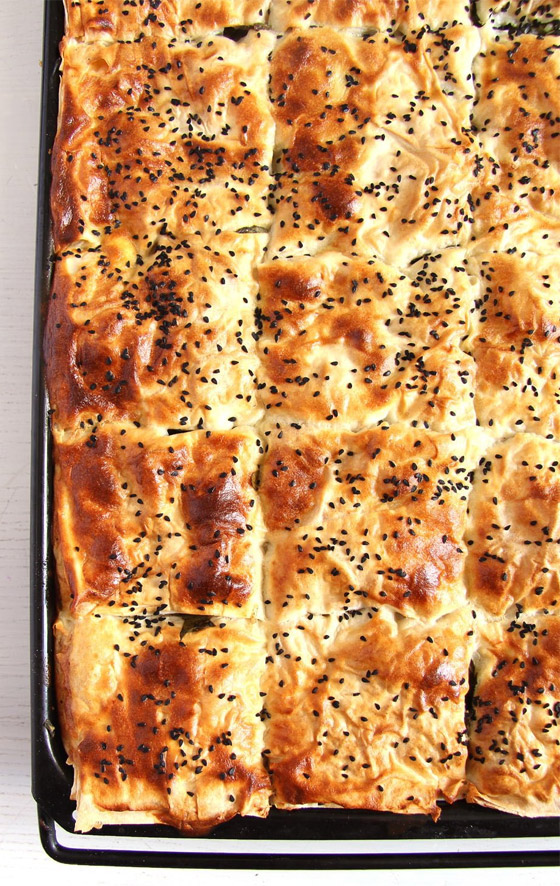 إليكم طريقة تحضير فطيرة البيض التركية الطيبة صورة رقم 6