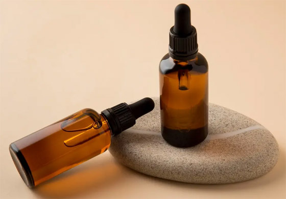 هذه أفضل الزيوت الأساسية للعناية بالبشرة وحل مشاكلها صورة رقم 7 هذه أفضل الزيوت الأساسية للعناية بالبشرة وحل مشاكلها صورة رقم 7