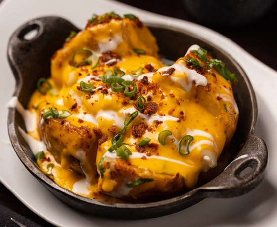 إليكم طريقة تحضير بطاطس مكسيكية بالفرن صورة رقم 1 إليكم طريقة تحضير بطاطس مكسيكية بالفرن صورة رقم 1