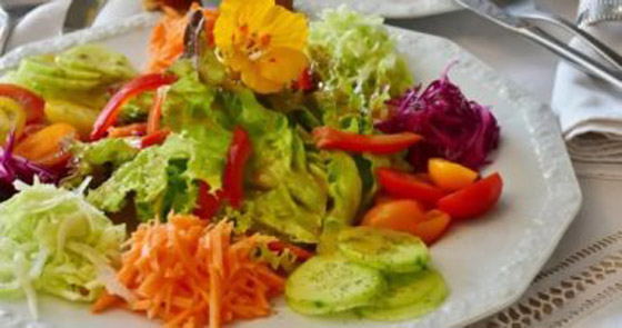 5 أطعمة تحتوي على فيتامين سي أكثر من البرتقال..تعرف عليها صورة رقم 1 5 أطعمة تحتوي على فيتامين سي أكثر من البرتقال..تعرف عليها صورة رقم 1