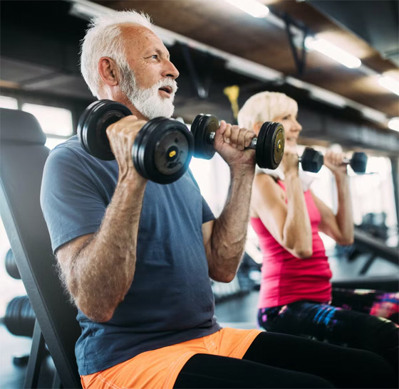 4 طرق للتركيز على لياقة الجسم بالكامل مع التقدم في العمر صورة رقم 4 4 طرق للتركيز على لياقة الجسم بالكامل مع التقدم في العمر صورة رقم 4