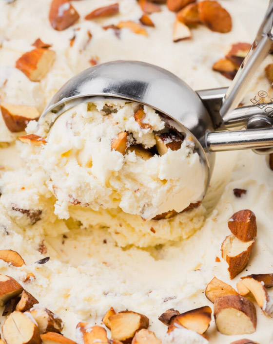 إليكم طريقة تحضير آيس كريم باللوز بمذاق شهي وبارد صورة رقم 3