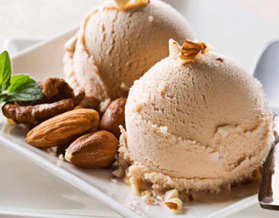 إليكم طريقة تحضير آيس كريم باللوز بمذاق شهي وبارد صورة رقم 8