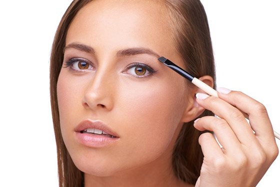 كيف تتعاملين مع فقدان شعر الحاجبين؟ صورة رقم 5