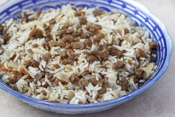 شبهتها امرأة بالجدري.. تاريخ أكلة الفقراء  شبهتها امرأة بالجدري.. تاريخ أكلة الفقراء