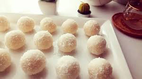 اليكم طريقة تحضير كرات الرافيلو ب 15 دقيقة صورة رقم 4