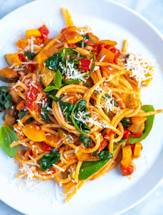 إليكم طريقة تحضير سباغيتي بالخضار صحية وشهية صورة رقم 4 إليكم طريقة تحضير سباغيتي بالخضار صحية وشهية صورة رقم 4