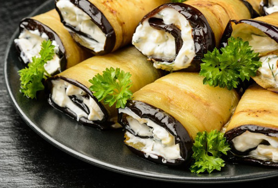 إليكم طريقة تحضير رولات الباذنجان باللبنة الشهية صورة رقم 1 إليكم طريقة تحضير رولات الباذنجان باللبنة الشهية صورة رقم 1