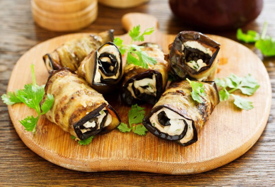 إليكم طريقة تحضير رولات الباذنجان باللبنة الشهية صورة رقم 4 إليكم طريقة تحضير رولات الباذنجان باللبنة الشهية صورة رقم 4