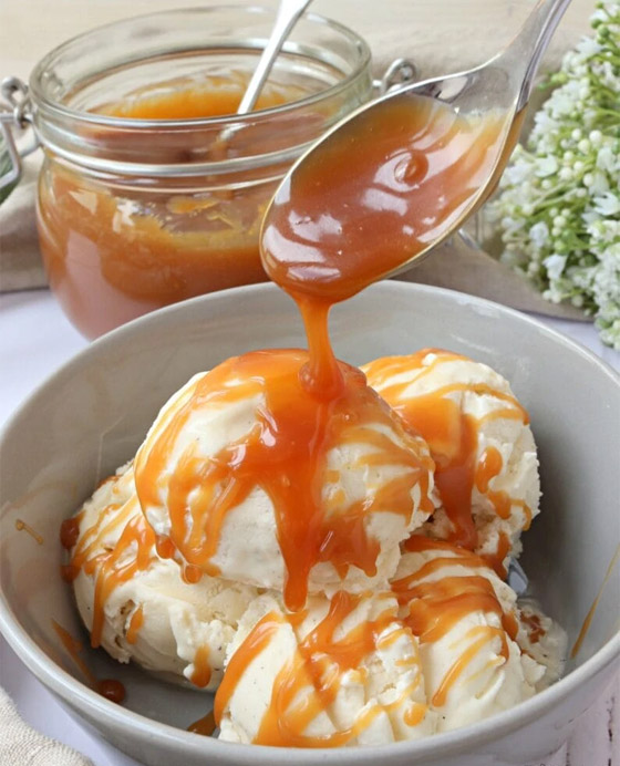 إليكم طريقة تحضير آيس كريم التمر بصوص التوفي الشهي صورة رقم 3 إليكم طريقة تحضير آيس كريم التمر بصوص التوفي الشهي صورة رقم 3