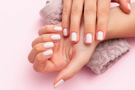 قوي أظافرك بهذه الطرق العلمية صورة رقم 2