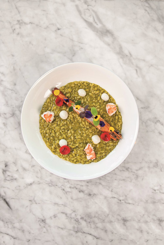 اليكم طريقة تحضير ريزوتو بالروبيان مع صلصة البيستو والجبنة صورة رقم 2