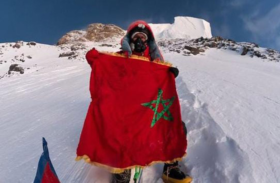 صورة رقم 3 - نجوا من الموت مرتين وعثرا على جثة.. مغامران مغربيان يتحديان أعلى قمم العالم! صورة رقم 3 - نجوا من الموت مرتين وعثرا على جثة.. مغامران مغربيان يتحديان أعلى قمم العالم!