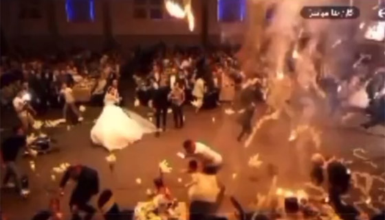 صورة رقم 9 - حفل زفاف يتحول لكارثة بالعراق.. أكثر من 100 قتيل و150 جريح بحريق بقاعة أفراح صورة رقم 9 - حفل زفاف يتحول لكارثة بالعراق.. أكثر من 100 قتيل و150 جريح بحريق بقاعة أفراح