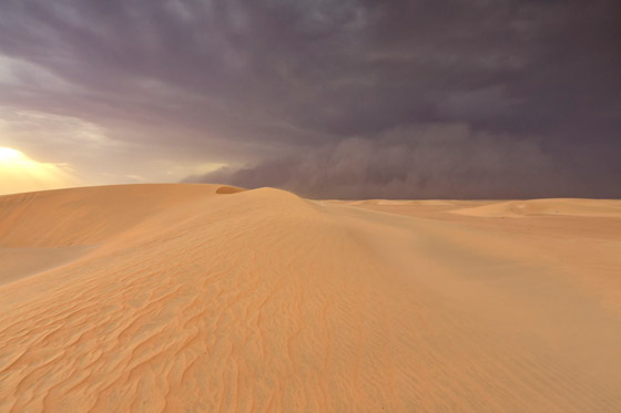 صورة رقم 10 - شابة كويتية تطارد العواصف وترصد صورا مذهلة للأحداث المناخية القاسية صورة رقم 10 - شابة كويتية تطارد العواصف وترصد صورا مذهلة للأحداث المناخية القاسية