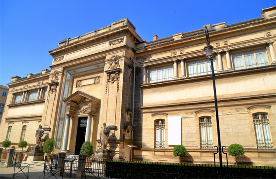 صورة رقم 5 - بالصور: آثار رومانية جذابة لعشاق التاريخ في مدينة نيم الفرنسية صورة رقم 5 - بالصور: آثار رومانية جذابة لعشاق التاريخ في مدينة نيم الفرنسية