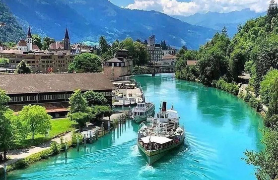 صورة رقم 9 - صور: زيارة شتوية إلى سويسرا غنية بالتجارب والنشاطات السياحية صورة رقم 9 - صور: زيارة شتوية إلى سويسرا غنية بالتجارب والنشاطات السياحية