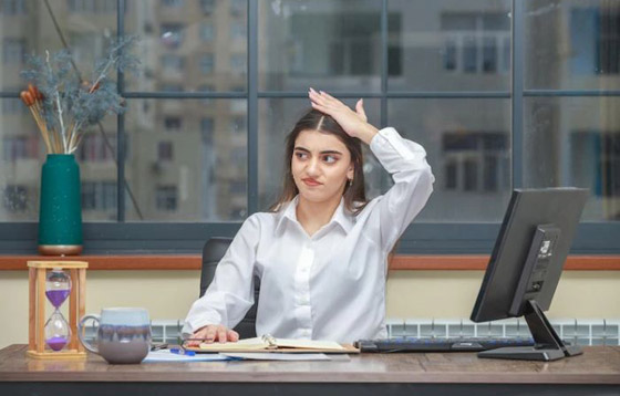 تعرفوا إلى الأخطاء المهنية التي يرتكبها كل برج من الأبراج صورة رقم 3