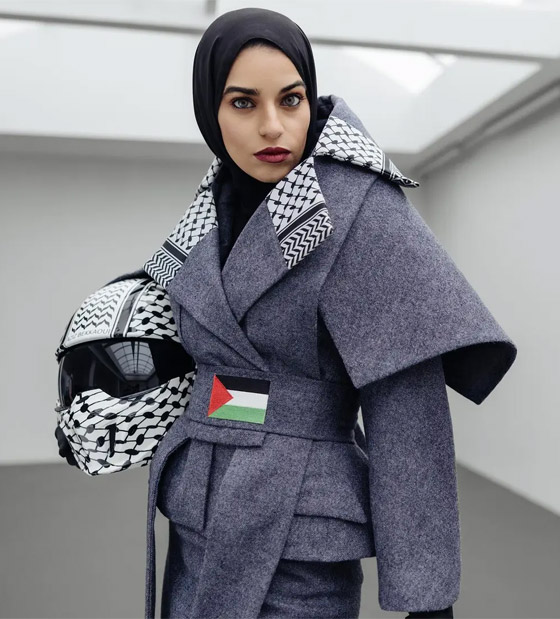 صورة رقم 10 - الكوفية الفلسطينية.. من رمز للقضية إلى عالم الموضة.. صور صورة رقم 10 - الكوفية الفلسطينية.. من رمز للقضية إلى عالم الموضة.. صور
