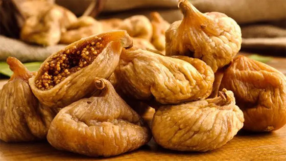 نصائح حول 6 فواكه جافة ومكسرات.. ما يجب تناوله أو تجنبه في الصباح صورة رقم 3