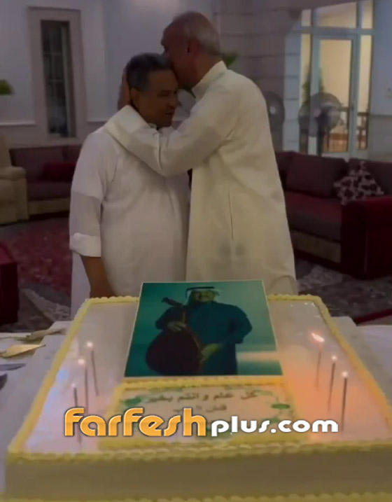 صورة رقم 4 - عودة محمد عبده إلى جدة بعد العلاج وأصدقاؤه يحتفلون بعيد ميلاده: صور وفيديوهات صورة رقم 4 - عودة محمد عبده إلى جدة بعد العلاج وأصدقاؤه يحتفلون بعيد ميلاده: صور وفيديوهات