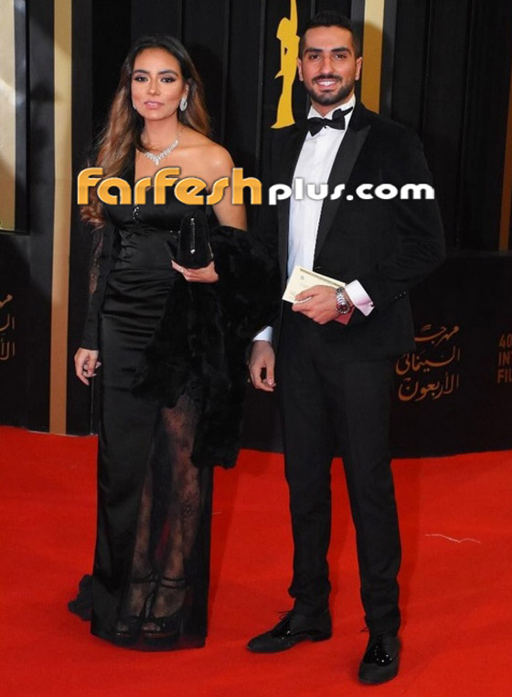 صورة رقم 10 - محمد الشرنوبي: أُعاني مثل شيرين عبد الوهاب! المعركة مع سارة الطباخ من الخطوبة إلى المحاكم! صورة رقم 10 - محمد الشرنوبي: أُعاني مثل شيرين عبد الوهاب! المعركة مع سارة الطباخ من الخطوبة إلى المحاكم!