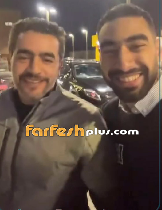 معجب يفاجئ الفنان هاني سلامة بطلب غريب: هات بوسة!! صورة رقم 3