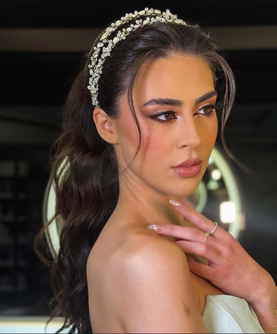 بعد منافسة ساخنة مع 15 متسابقة فوز الحسناء بيرلا حرب بتاج ملكة جمال لبنان 2025 صورة رقم 10