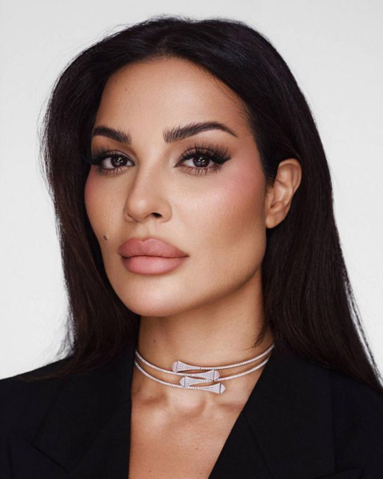 صورة رقم 3 - أزمات صحية بحياة إليسا، انغام، نادين نجيم، ياسمين عبدالعزيز، سيلين ديون وسيلينا غوميز  صورة رقم 3 - أزمات صحية بحياة إليسا، انغام، نادين نجيم، ياسمين عبدالعزيز، سيلين ديون وسيلينا غوميز