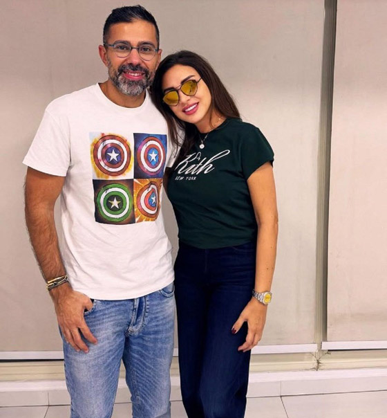 صورة رقم 1 - أنغام في ألمانيا برفقة طبيبها وأنباء عن ارتباطهما.. هل سيكون زوجها الخامس بعد أحمد عز وأحمد إبراهيم؟ صورة رقم 1 - أنغام في ألمانيا برفقة طبيبها وأنباء عن ارتباطهما.. هل سيكون زوجها الخامس بعد أحمد عز وأحمد إبراهيم؟