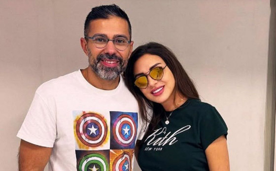 صورة رقم 3 - أنغام في ألمانيا برفقة طبيبها وأنباء عن ارتباطهما.. هل سيكون زوجها الخامس بعد أحمد عز وأحمد إبراهيم؟ صورة رقم 3 - أنغام في ألمانيا برفقة طبيبها وأنباء عن ارتباطهما.. هل سيكون زوجها الخامس بعد أحمد عز وأحمد إبراهيم؟