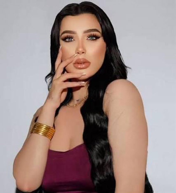 صورة رقم 3 - شروق قاسم: دكتورة أسنان نهارًا وراقصة في كباريه ليلًا وتُصم م بدلها الرقص بنفسها! صورة رقم 3 - شروق قاسم: دكتورة أسنان نهارًا وراقصة في كباريه ليلًا وتُصم م بدلها الرقص بنفسها!