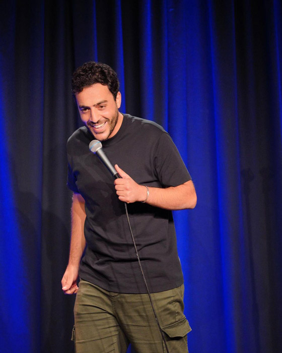 صورة رقم 1 - توقيف ممثل كوميدي لبناني في المطار بعد إساءته للسيد المسيح صورة رقم 1 - توقيف ممثل كوميدي لبناني في المطار بعد إساءته للسيد المسيح