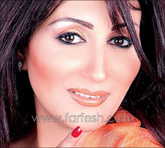 صورة رقم 2 - تسجيل صوتي حصري اهداء من الفنانة وفاء عامر لقراء صورة رقم 2 - تسجيل صوتي حصري اهداء من الفنانة وفاء عامر لقراء