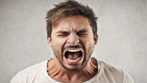 اضطراب الغضب.. متى نصاب به وما أنواعه وكيف نتغلب عليه؟