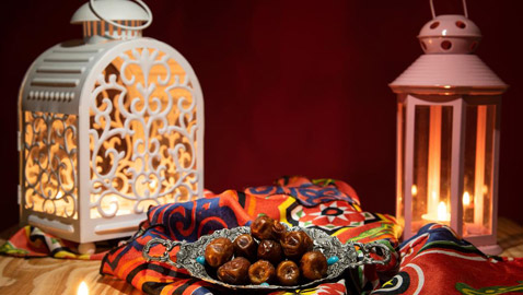 بالصور: أشهى الأطباق تزين موائد العرب في رمضان