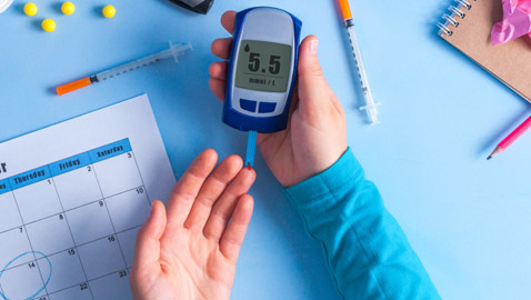 لمرضى السكري والأصحاء.. كيف تتجنب هبوط السكر في نهار رمضان؟