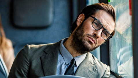 تشعر بالصداع والتعب طوال ساعات الصيام؟ إليك نصائح لزيادة الطاقة