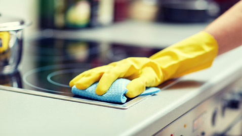 20 حيلة بسيطة لإبقاء مطبخك نظيفا ومرتبا.. لن تأخذ منك أكثر من دقائق!