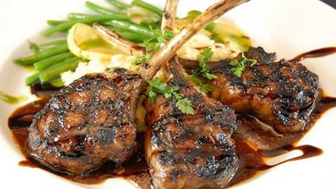  للحم العيد فوائد صحية ولا تفرطوا في تناول الدهون