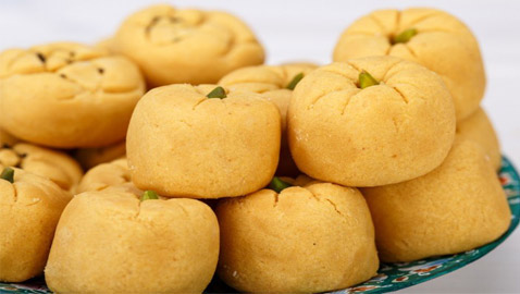 إليكم طريقة تحضير كوكيز الزعفران اللذيذ لضيافة العيد