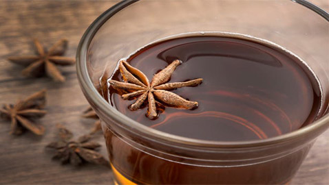 متواجد في كل بيت.. شاي بسيط بفوائد صحية مفاجئة