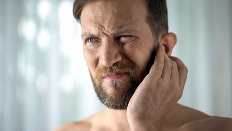 لماذا يطنّ البعوض قرب آذاننا؟.. معلومات مذهلة