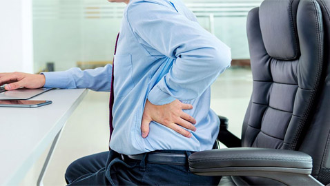 الجلوس لفترات طويلة يصيب بالسرطان ويسبب الاكتئاب! 10 مخاطر لـ(الكرسي)