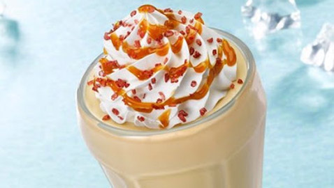 وصفة تحضير قهوة مثلجة بالكراميل المملح