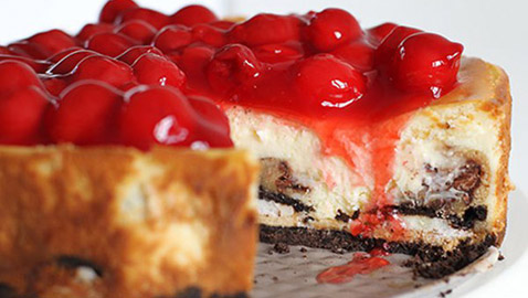 وصفة تحضير تشيز كيك (كعكة جبنة) بالكرز والأوريو الشهية