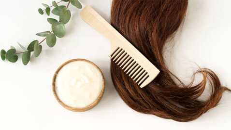 إليكم 9 أقنعة منزلية مدهشة للعناية بالشعر ومشاكله في العطلة الصيفية